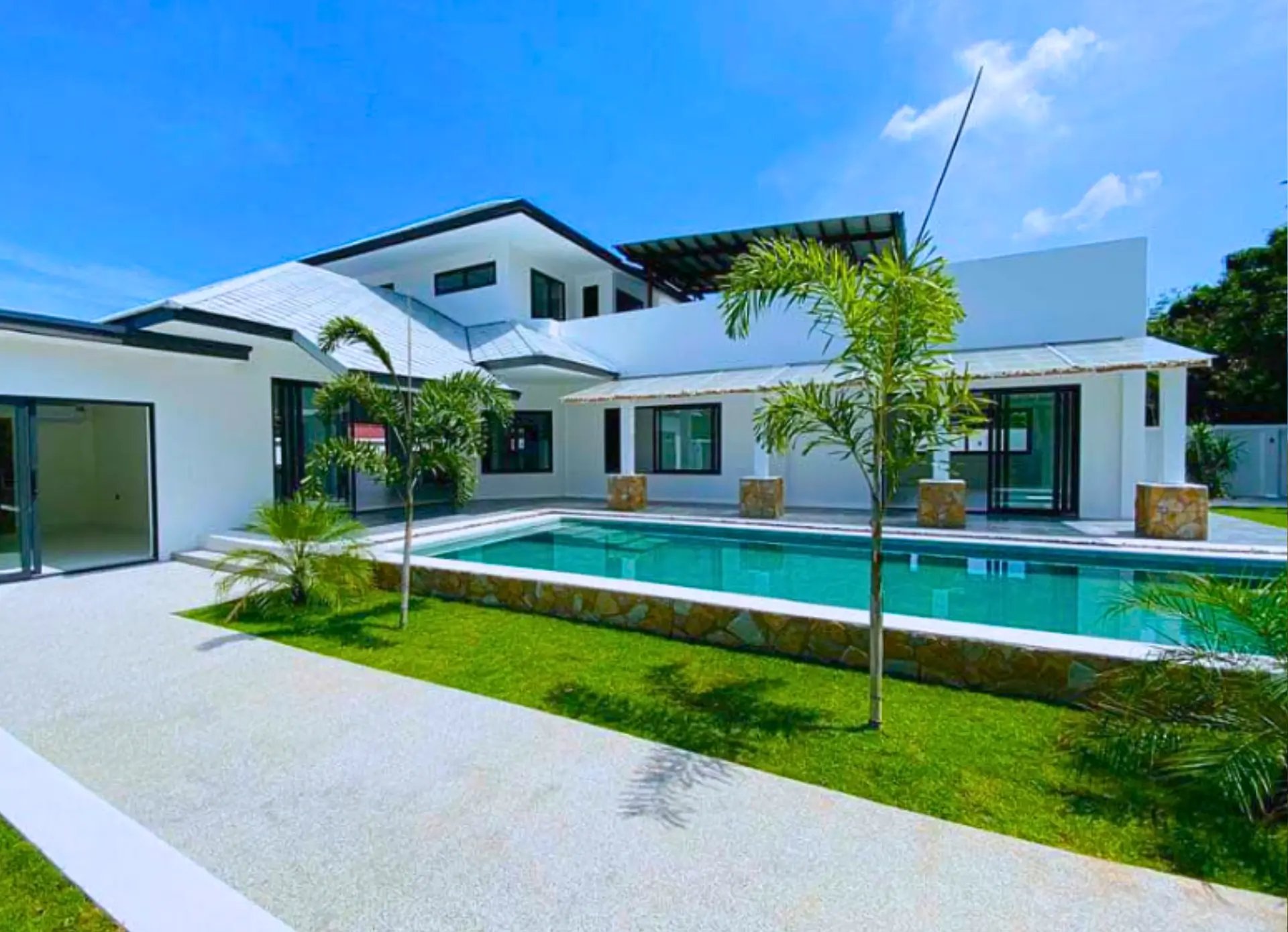 Великолепная вилла с 4 спальнями и 4 ванными комнатами - Фото 3